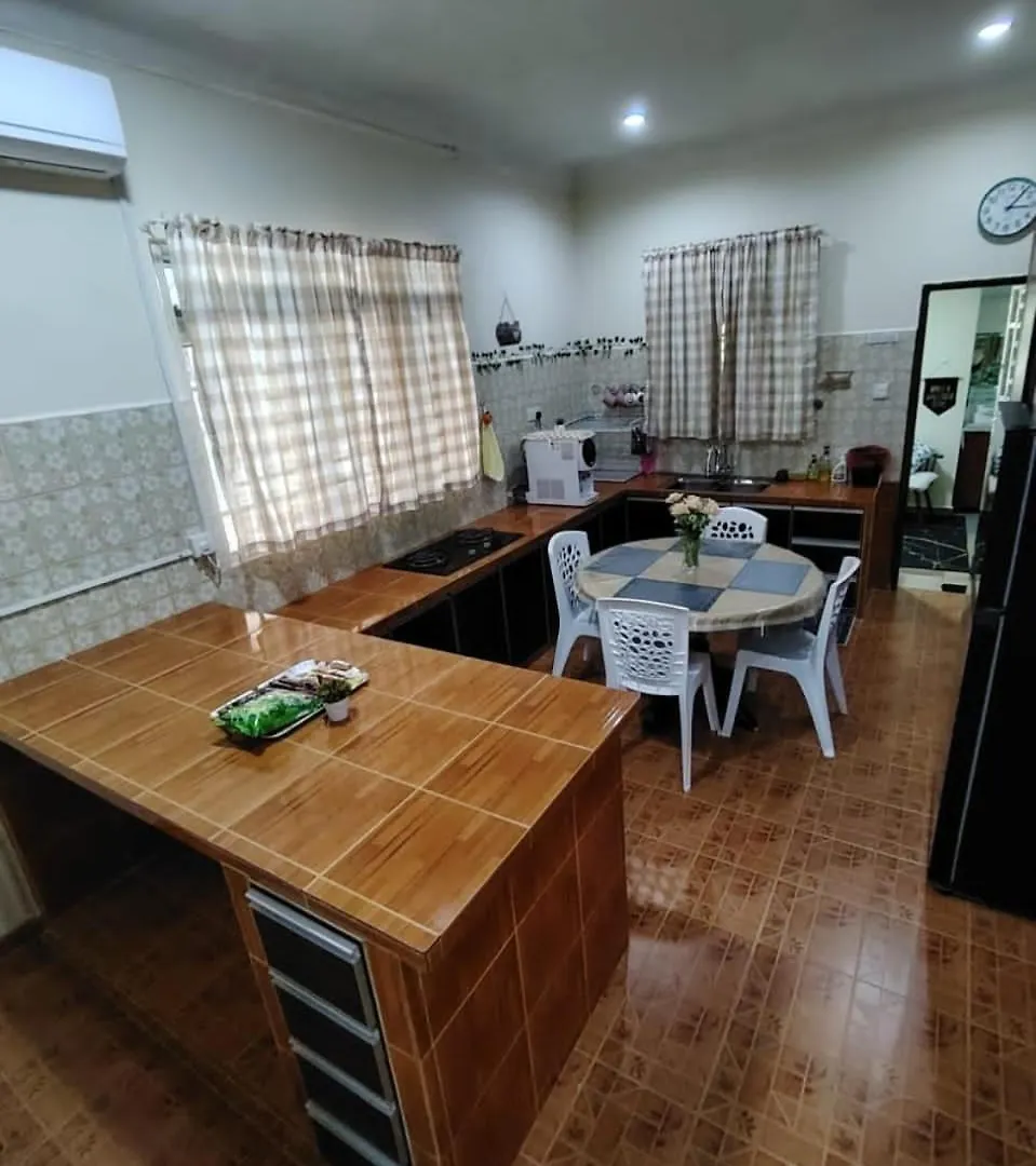 Sri Malati Homestay And Event Space Balik Pulau Malaysia